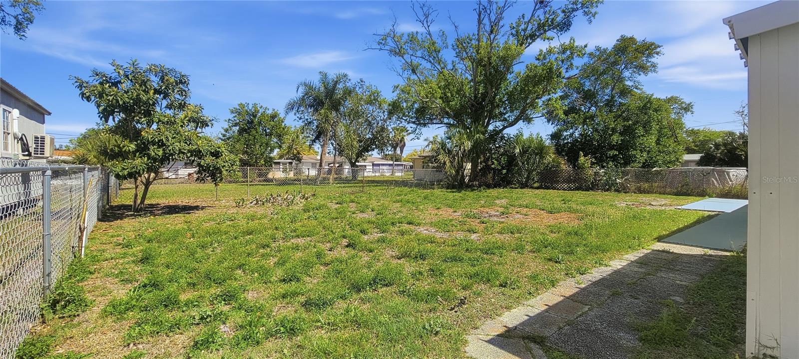 HOLIDAY HILL - Residential Lease