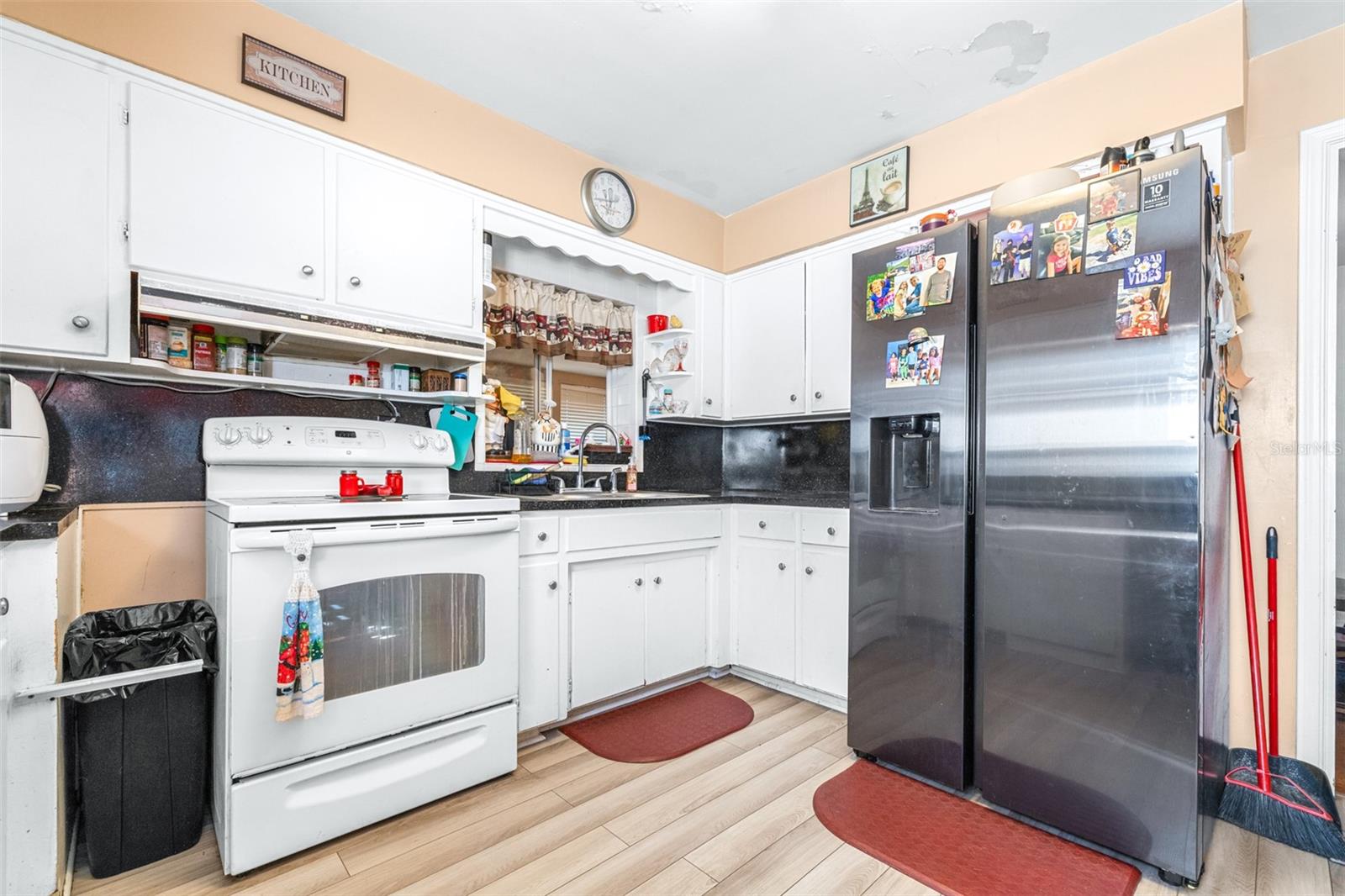 CUTRONES RESUB - Residential