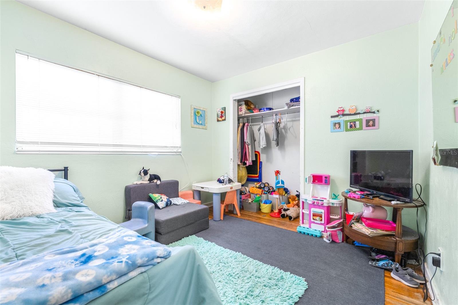 CUTRONES RESUB - Residential