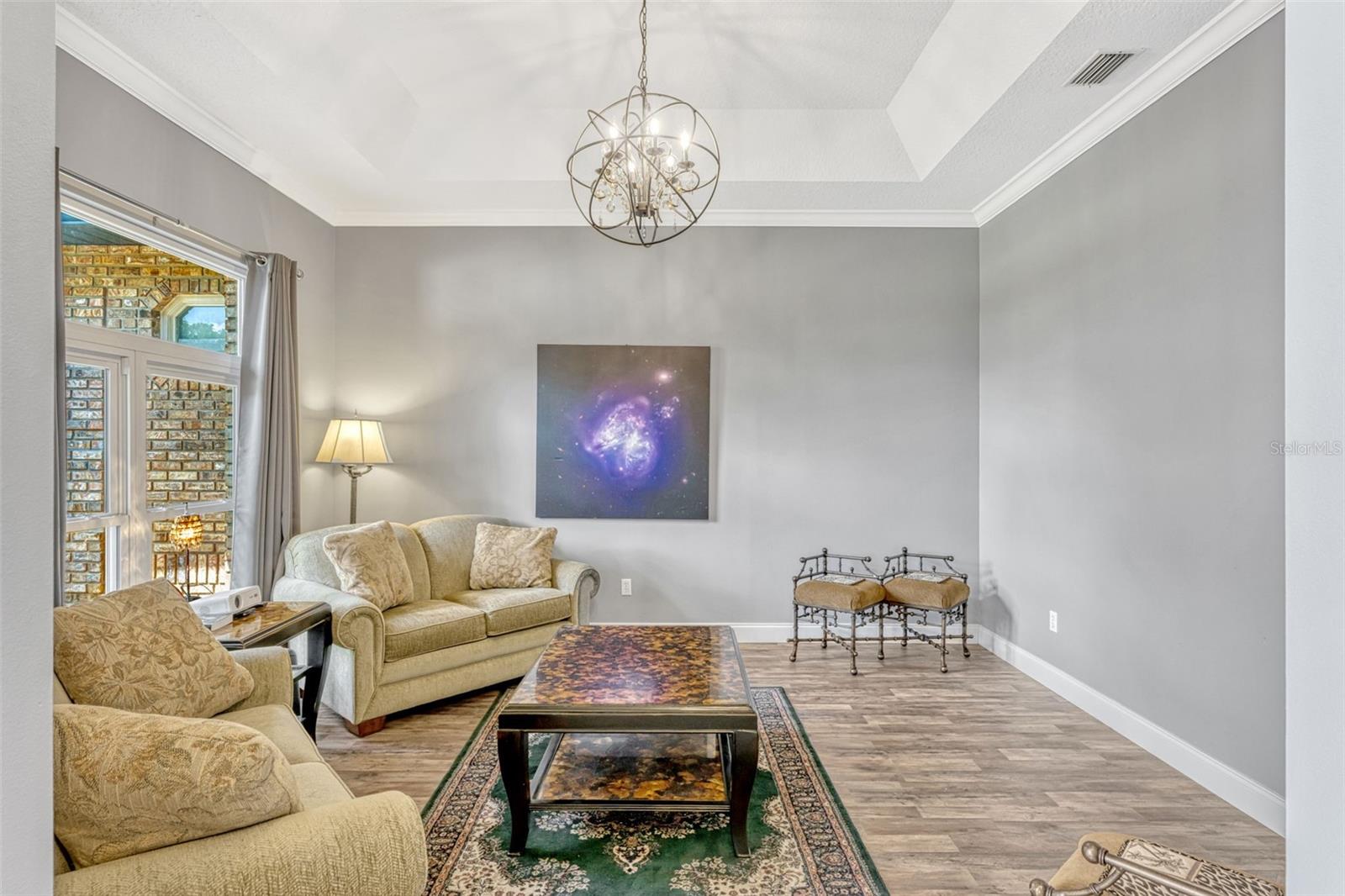 250 SHADY OAKS CIRCLE