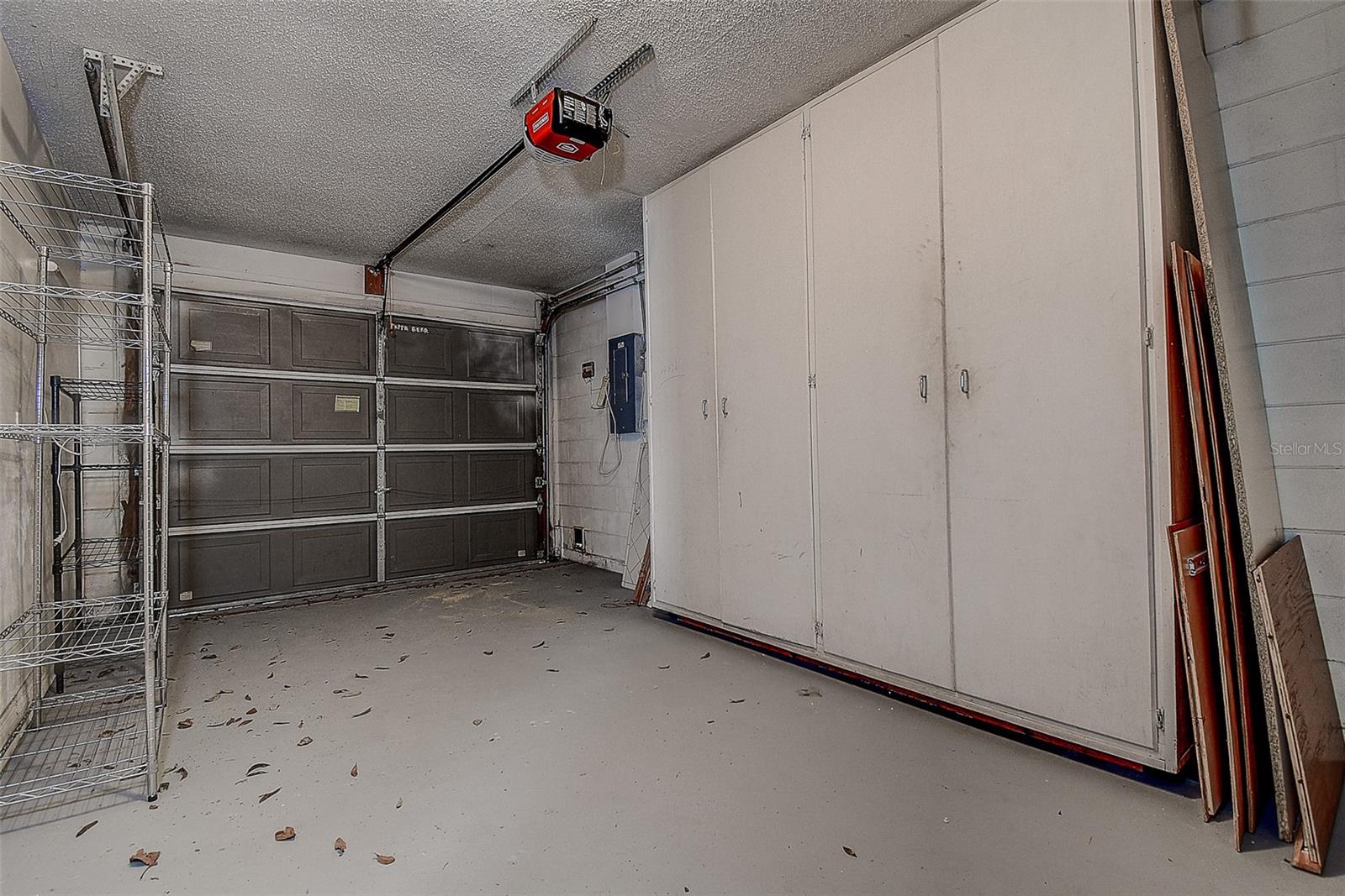 LAKE PADGETT EAST ISLAND EST - Residential