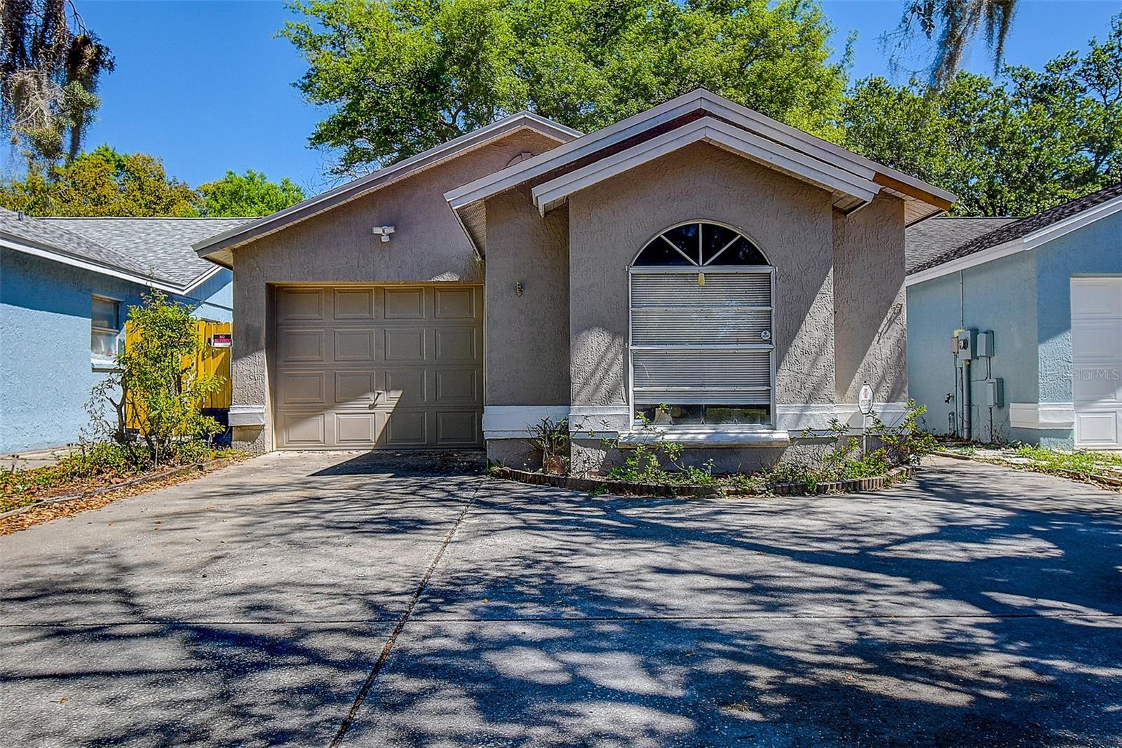 LAKE PADGETT EAST ISLAND EST - Residential