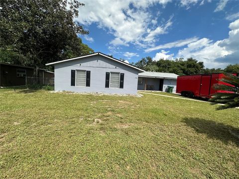 A home in DELTONA