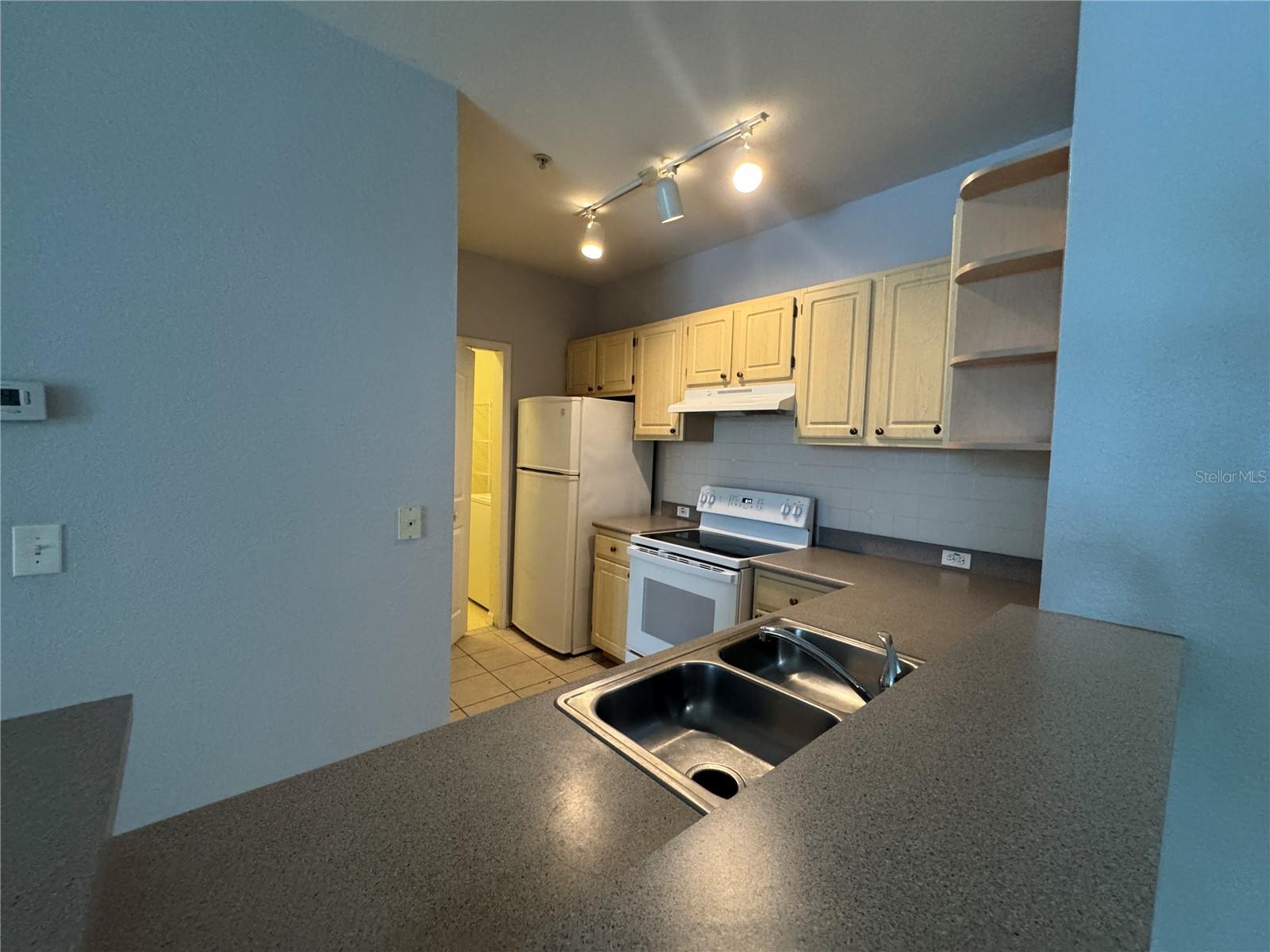 BELLA TERRA CONDOMINIUM - Residential