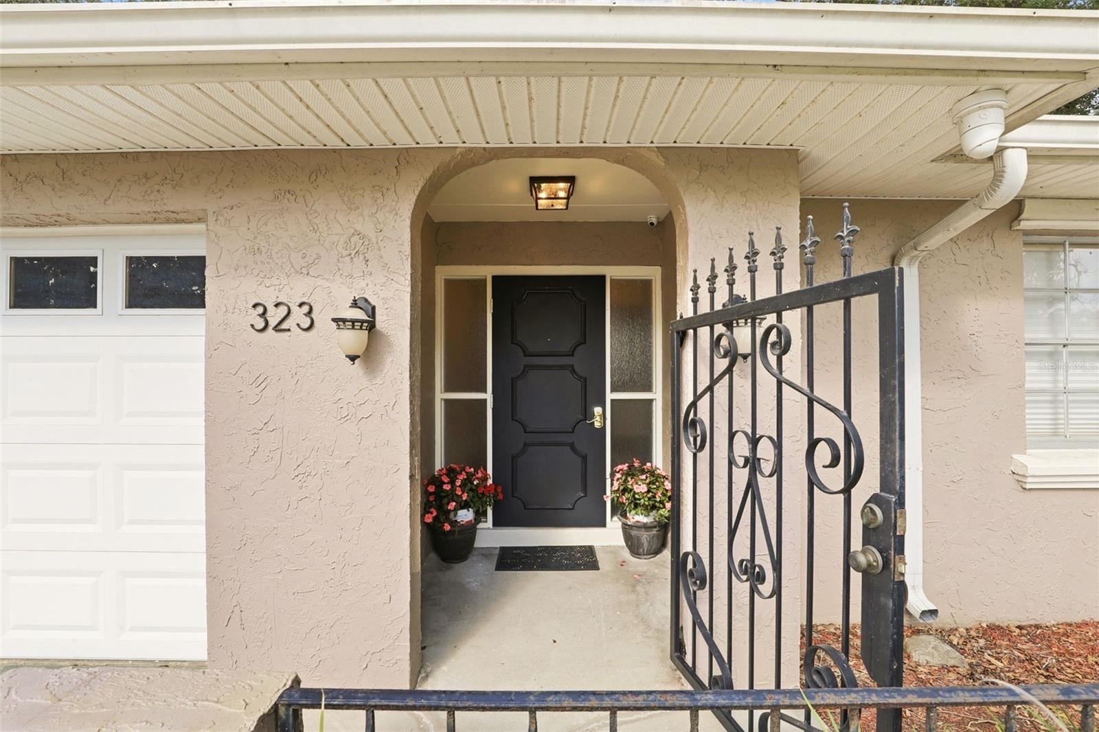 PRIMA VISTA - Residential