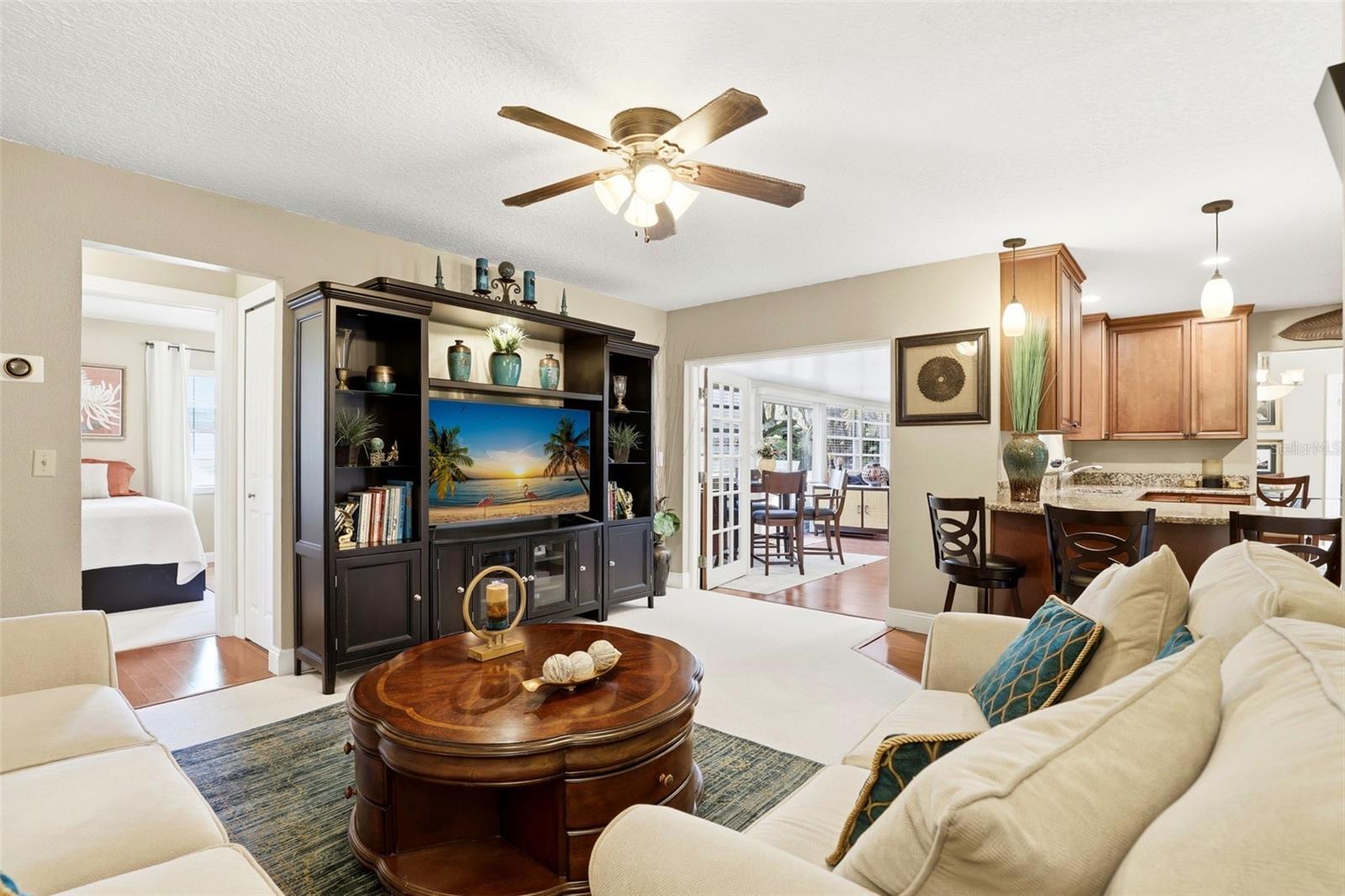 PRIMA VISTA - Residential