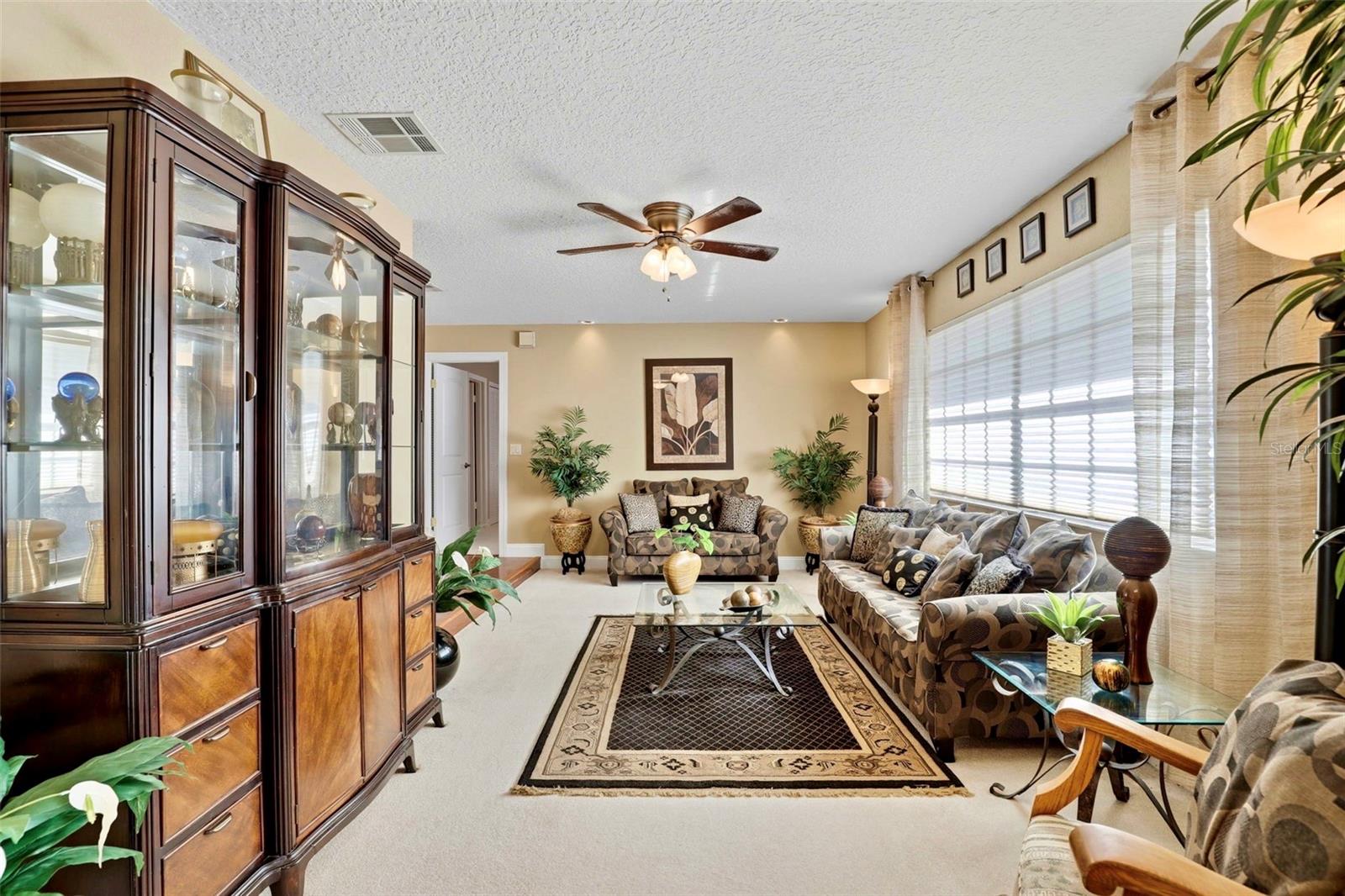 PRIMA VISTA - Residential