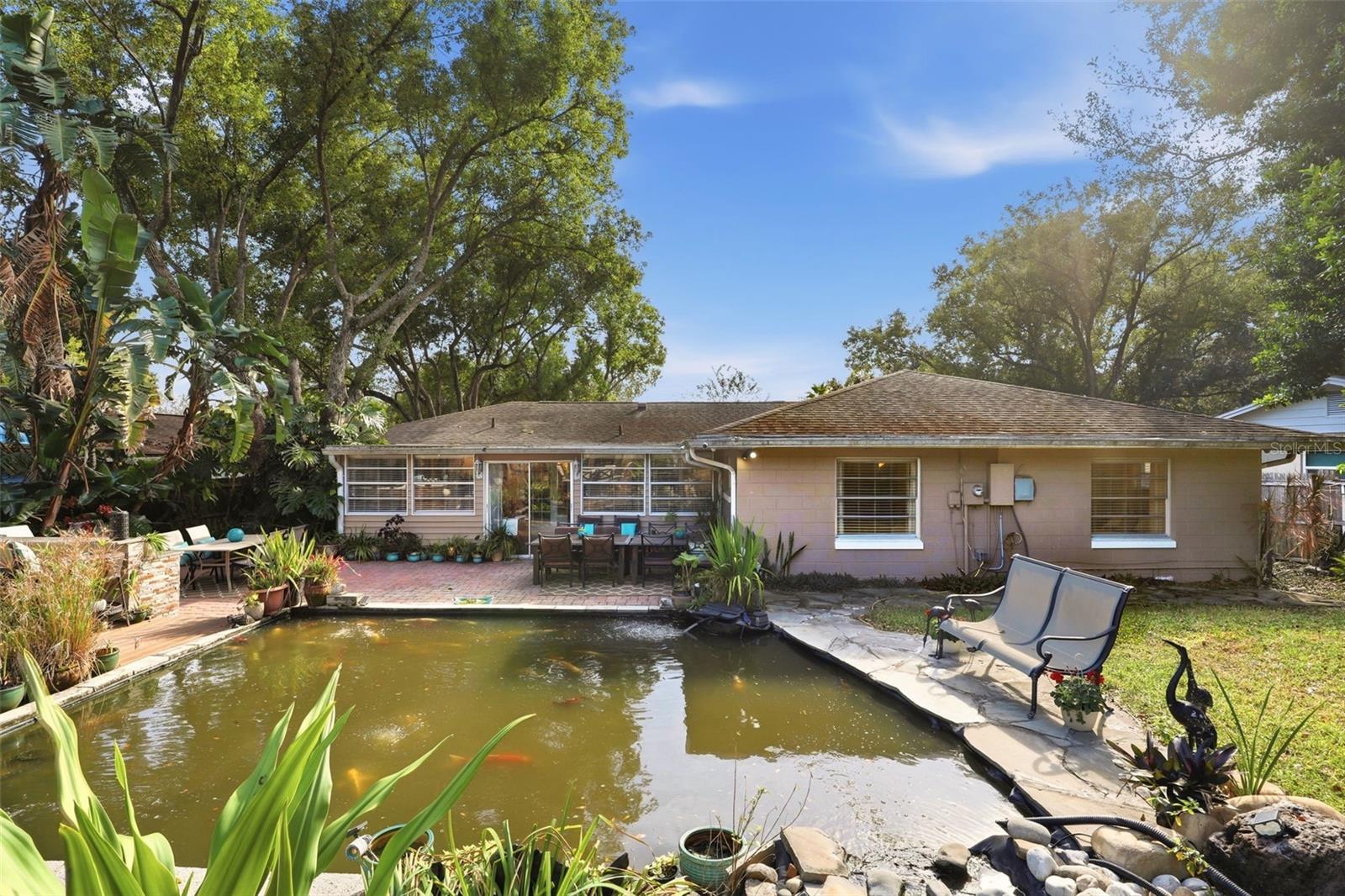 PRIMA VISTA - Residential