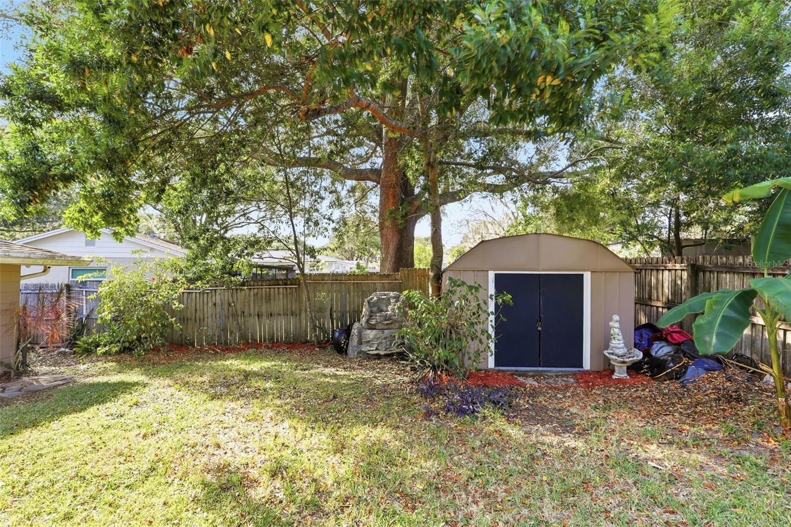 PRIMA VISTA - Residential