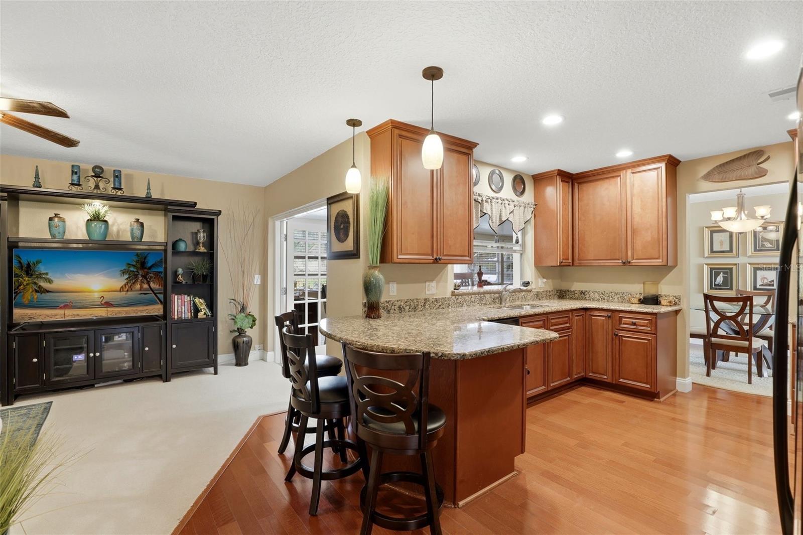 PRIMA VISTA - Residential