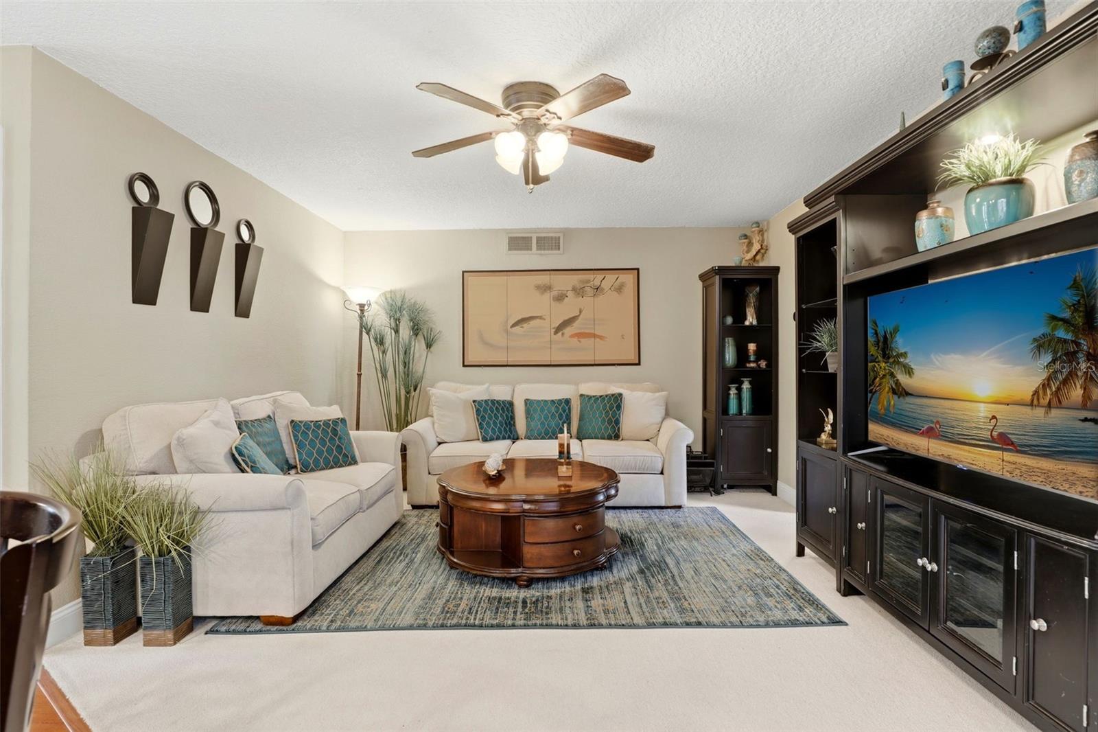 PRIMA VISTA - Residential