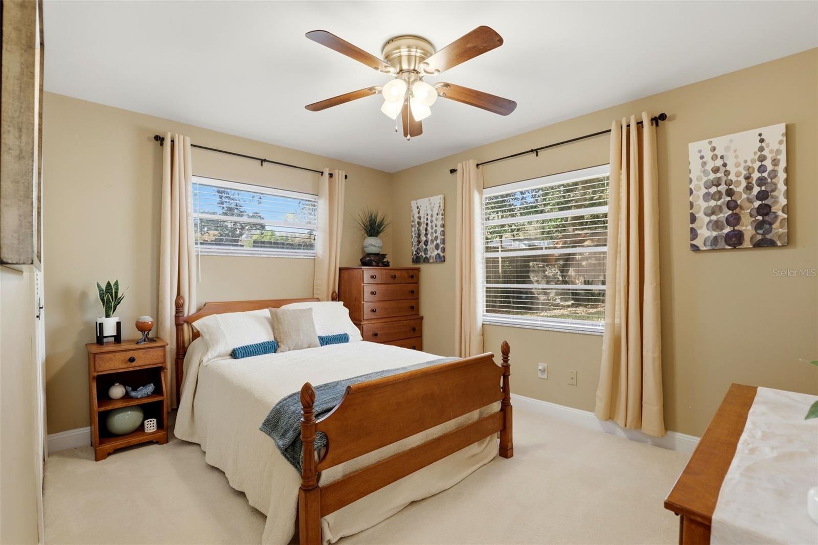 PRIMA VISTA - Residential