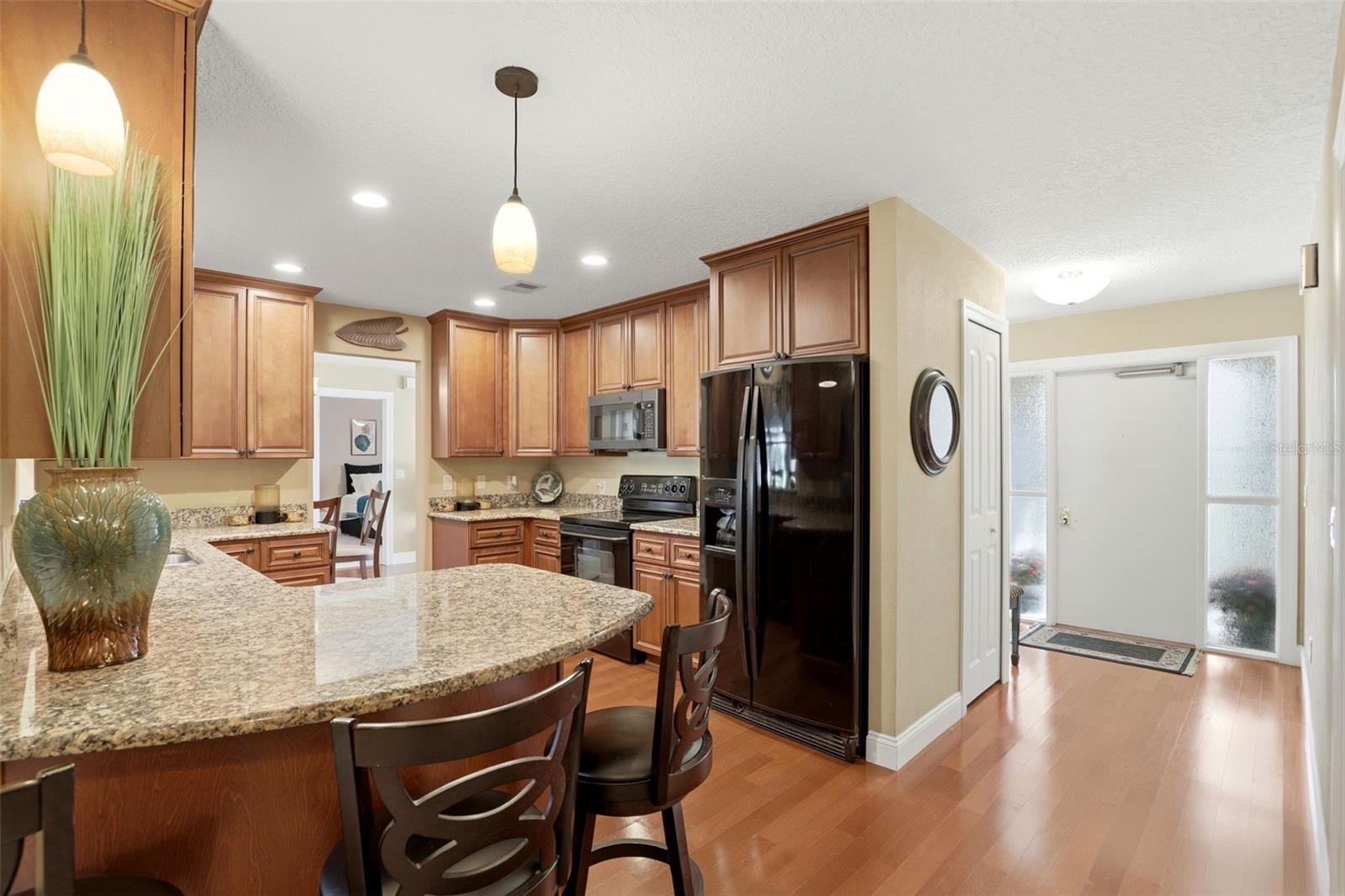 PRIMA VISTA - Residential