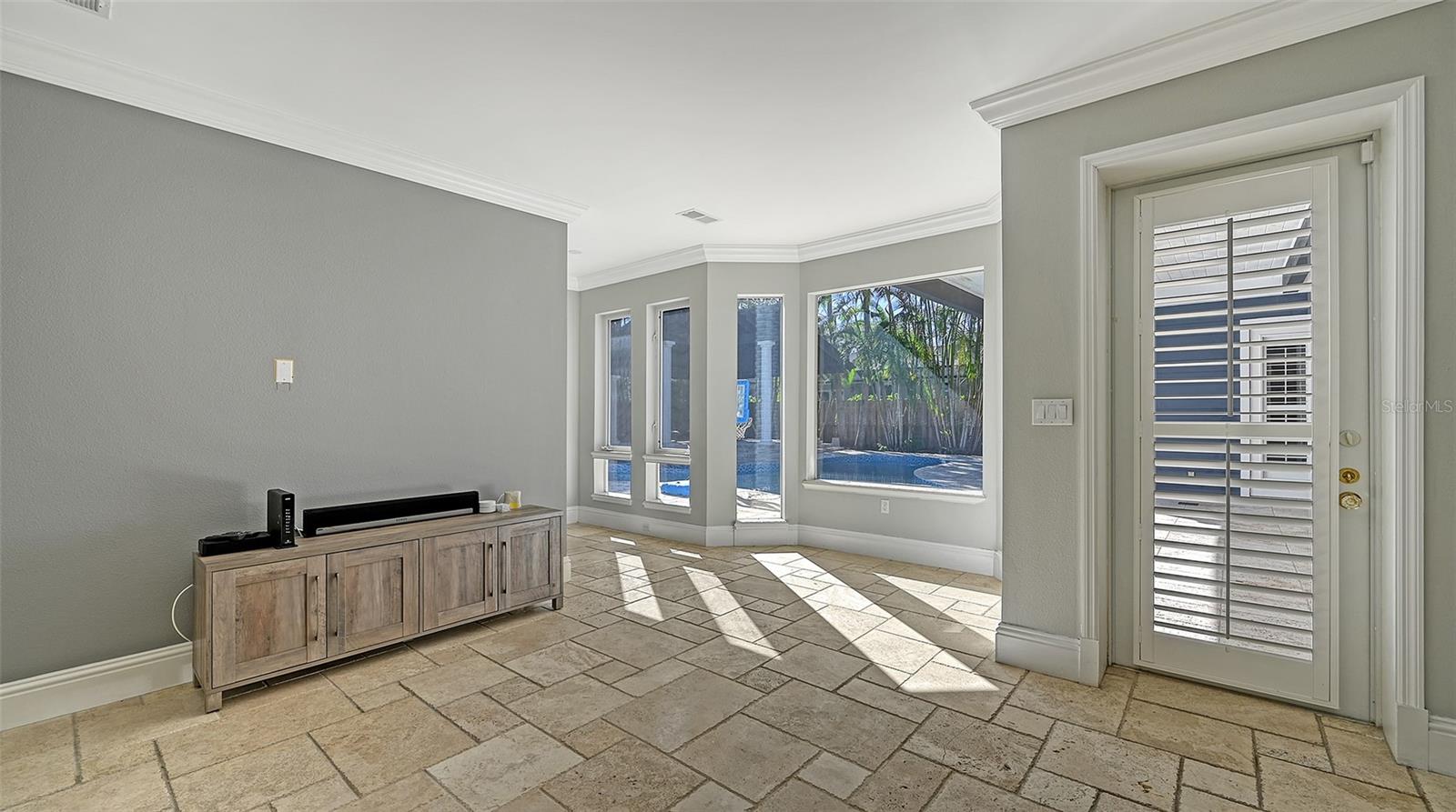 HARTSDALE - Residential