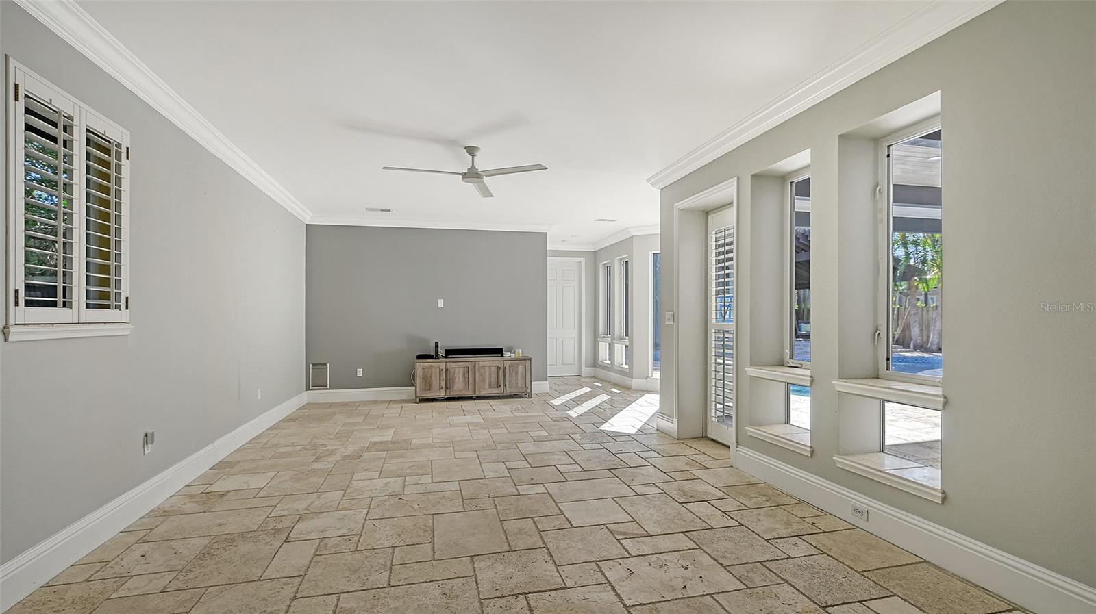 HARTSDALE - Residential