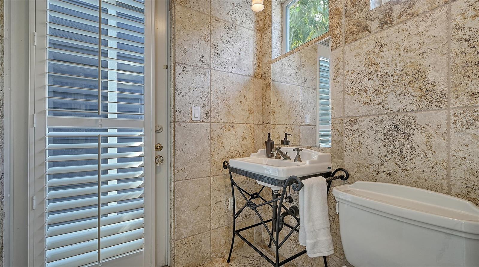 HARTSDALE - Residential