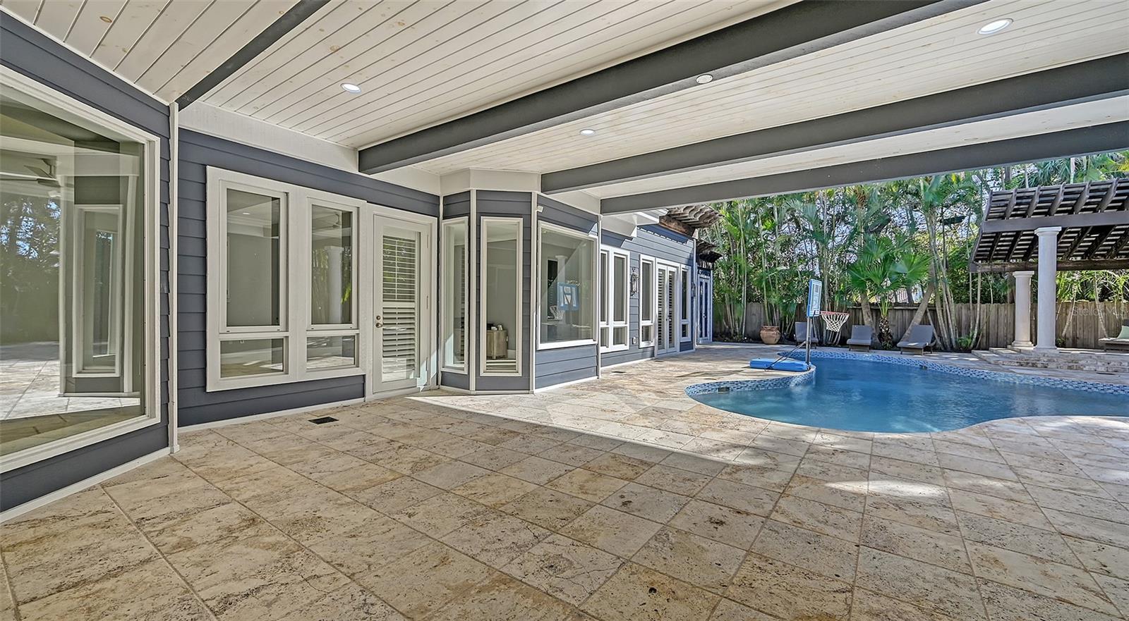 HARTSDALE - Residential