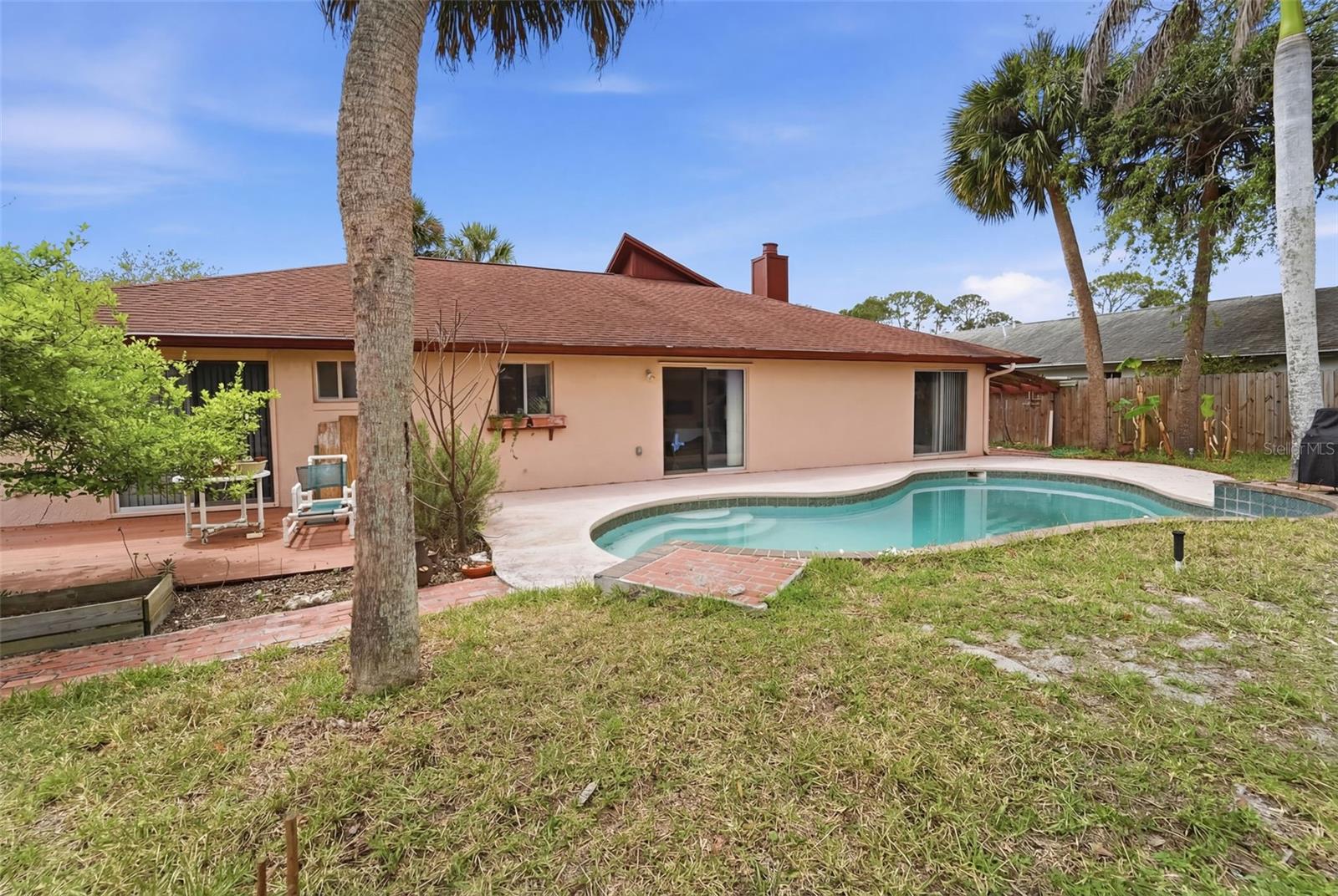 STERLING PARK UNIT 03 - Residential