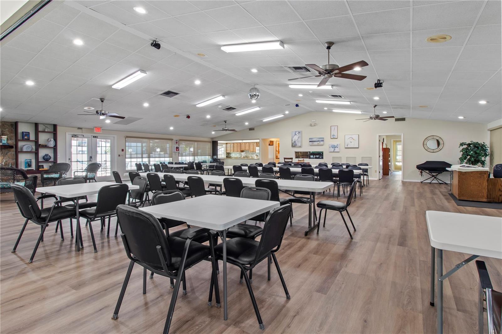 COUNTRY VILLAGE SEC 13 - Residential