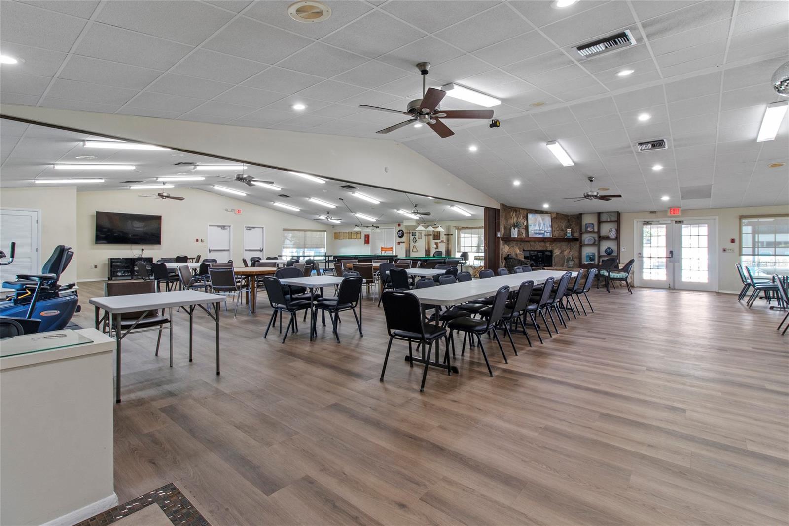 COUNTRY VILLAGE SEC 13 - Residential