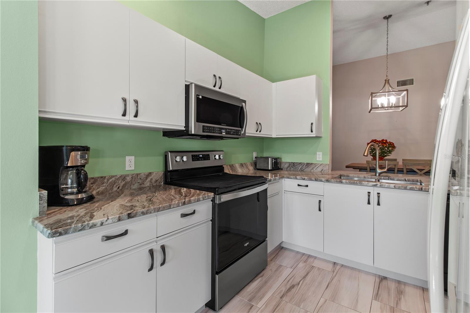 COUNTRY VILLAGE SEC 13 - Residential