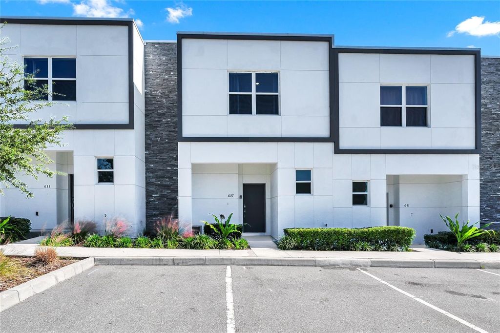 Photo of 637 Trikomo Dr, Davenport, FL 33896 (MLS # O6401914)