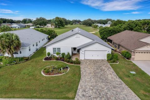 A home in LAKELAND