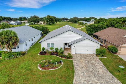 A home in LAKELAND