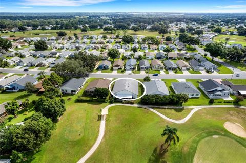 A home in LAKELAND