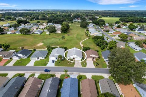 A home in LAKELAND