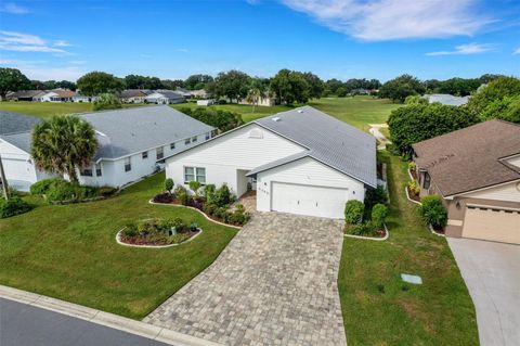 A home in LAKELAND