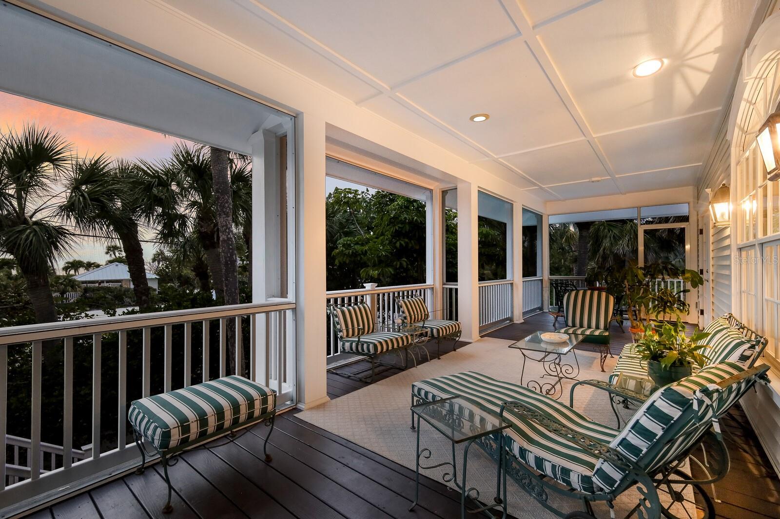 SOMERSET SHORES SUB - Residential