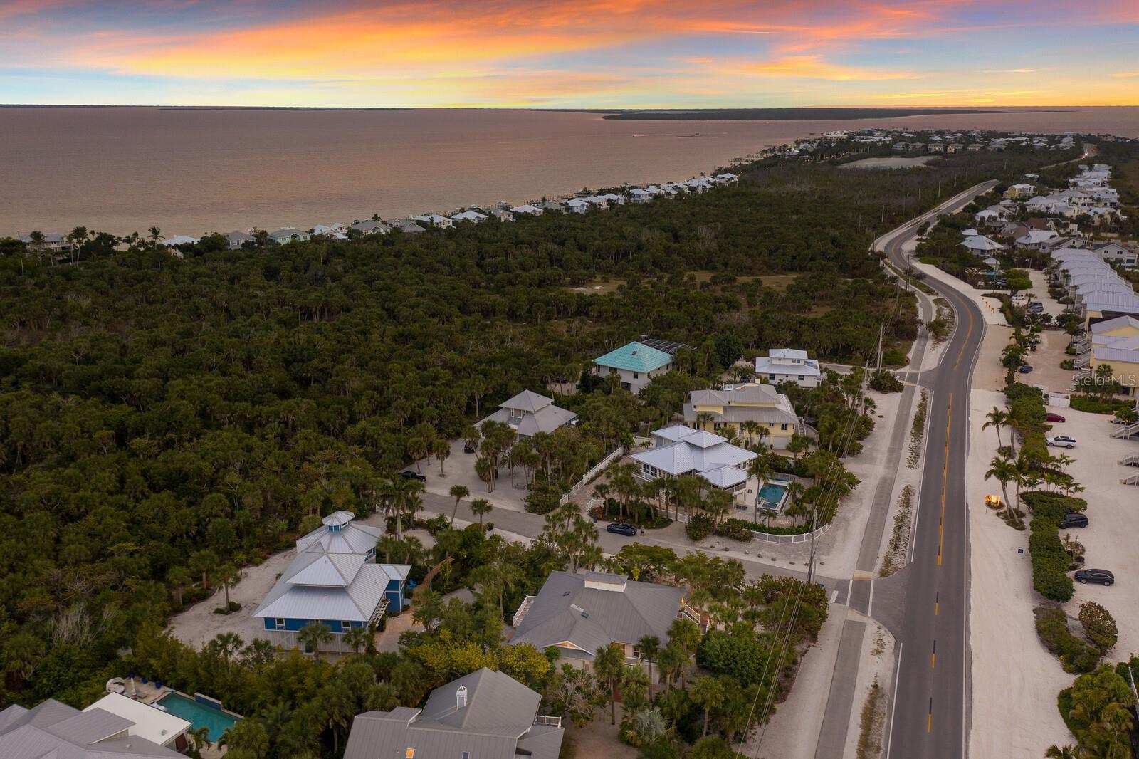 SOMERSET SHORES SUB - Residential