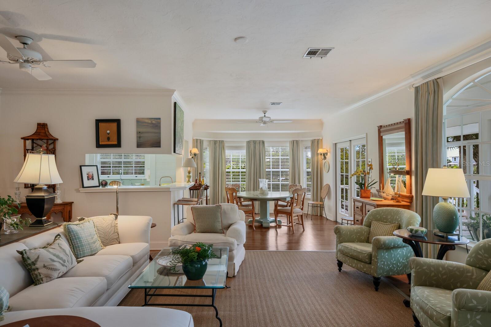 SOMERSET SHORES SUB - Residential