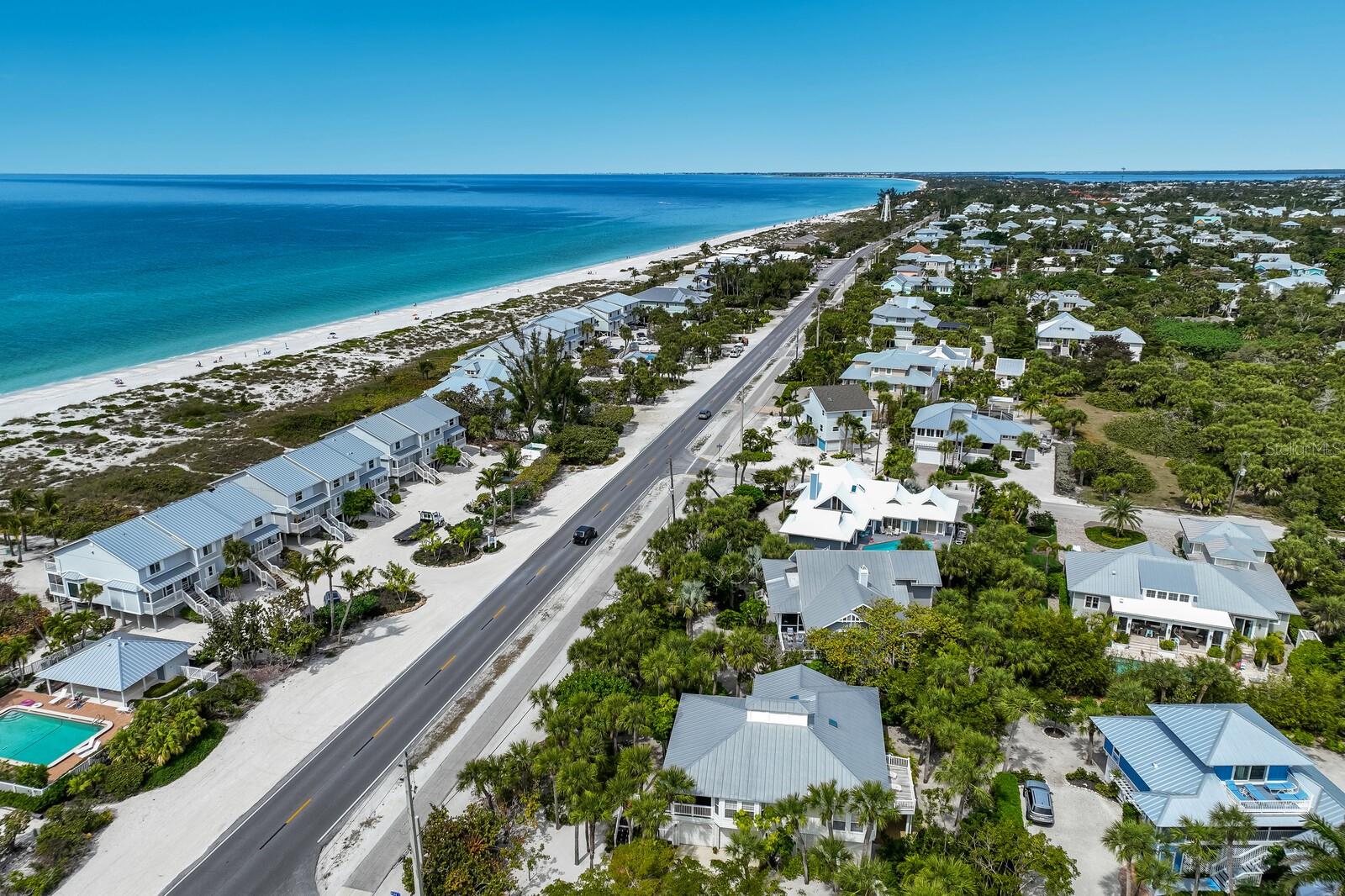 SOMERSET SHORES SUB - Residential