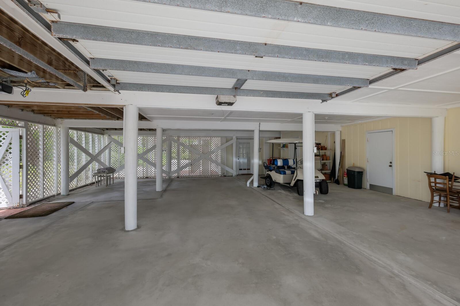 SOMERSET SHORES SUB - Residential