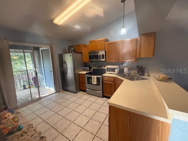 MANORS BRYN MAWR CONDO PH 12 - Residential