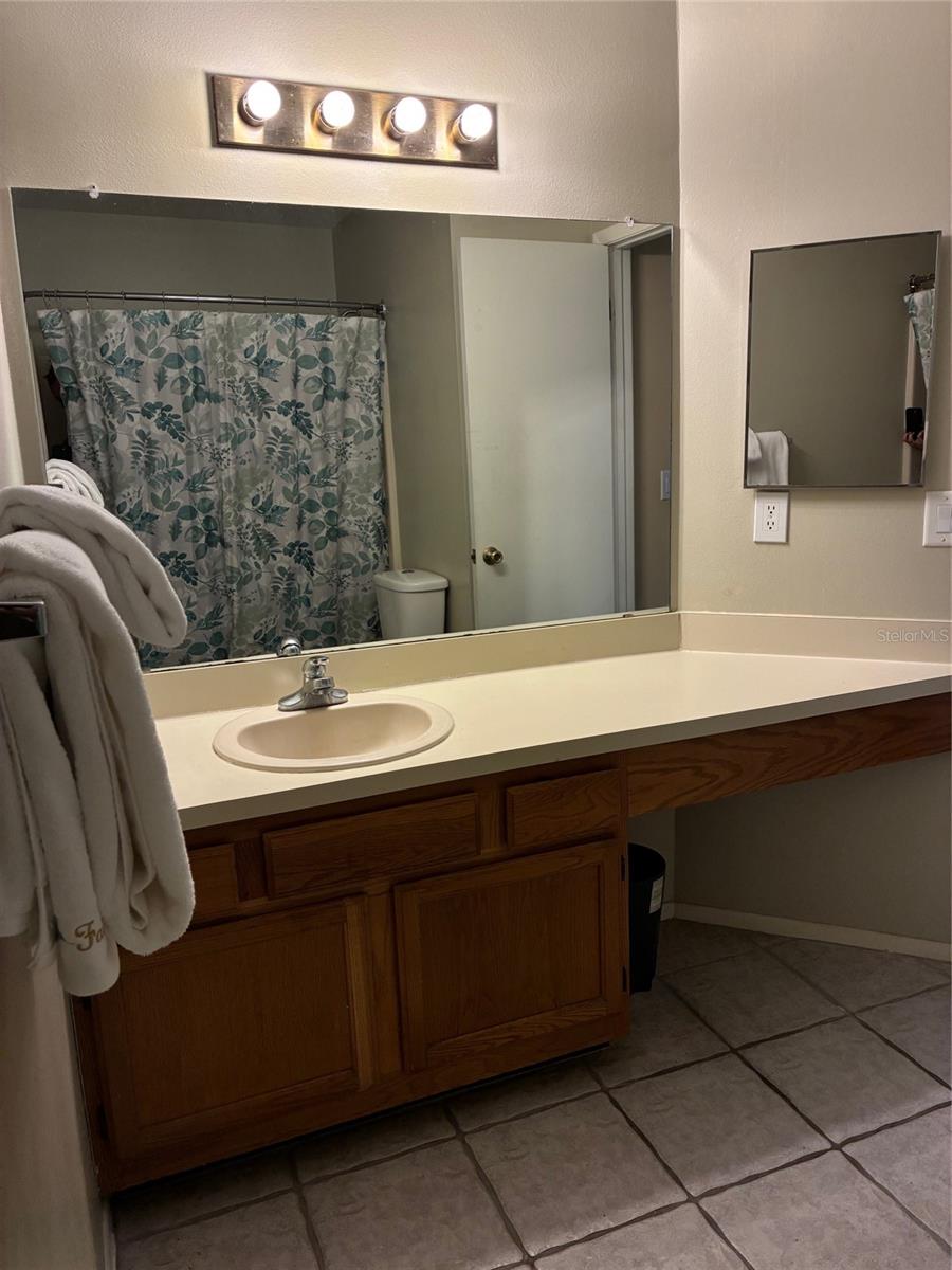 5433 LAKE MARGARET DRIVE E 195