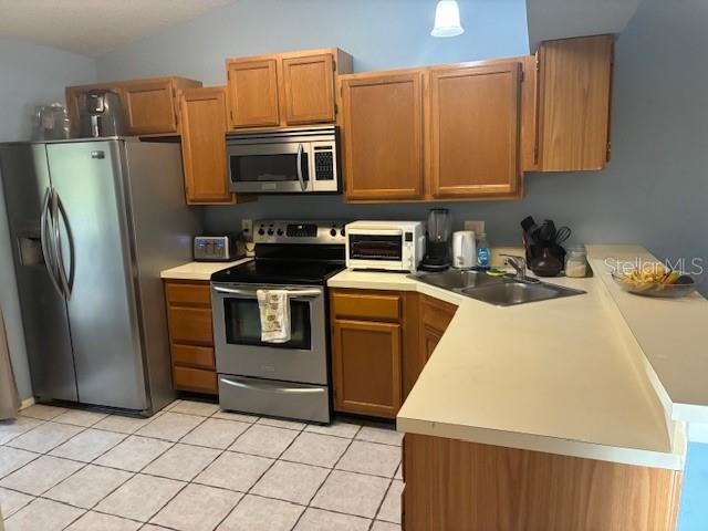 MANORS BRYN MAWR CONDO PH 12 - Residential