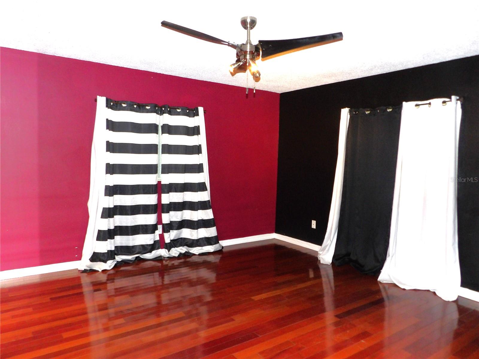 LA BELLE ADD - Residential
