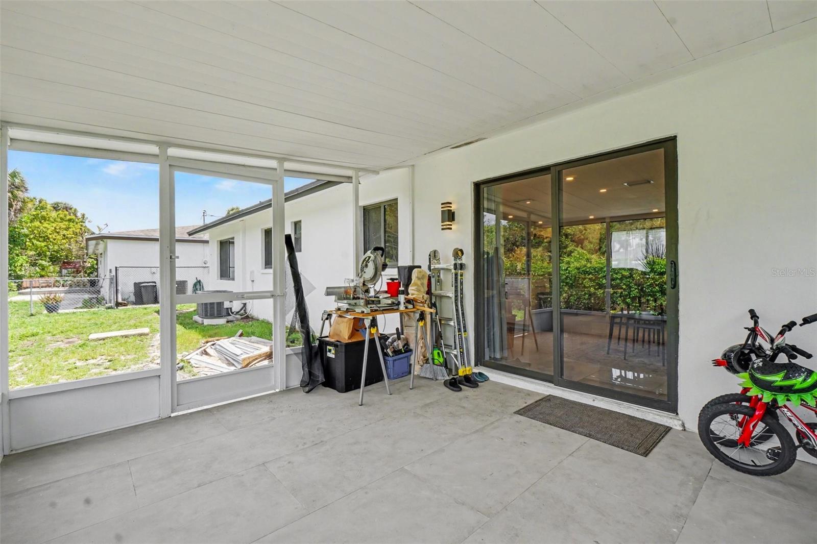 HOLEUSA ESTATES - Residential