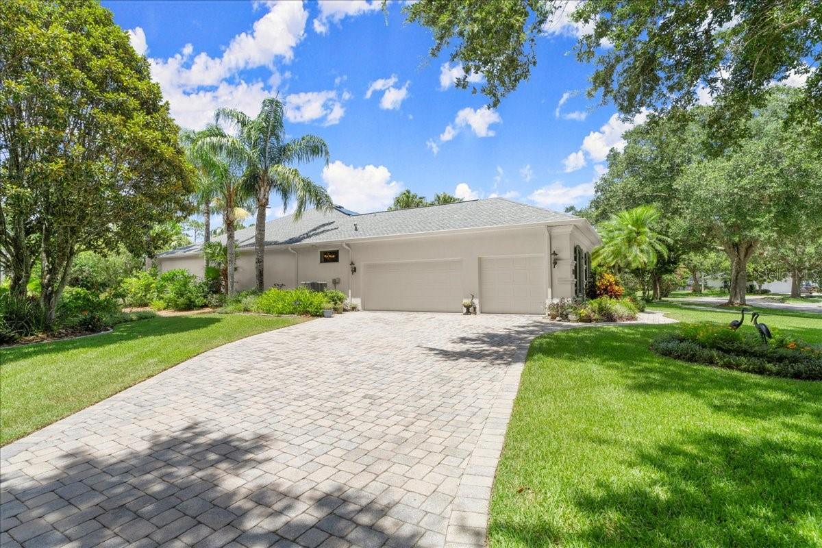 1653 PROMENADE CIRCLE
