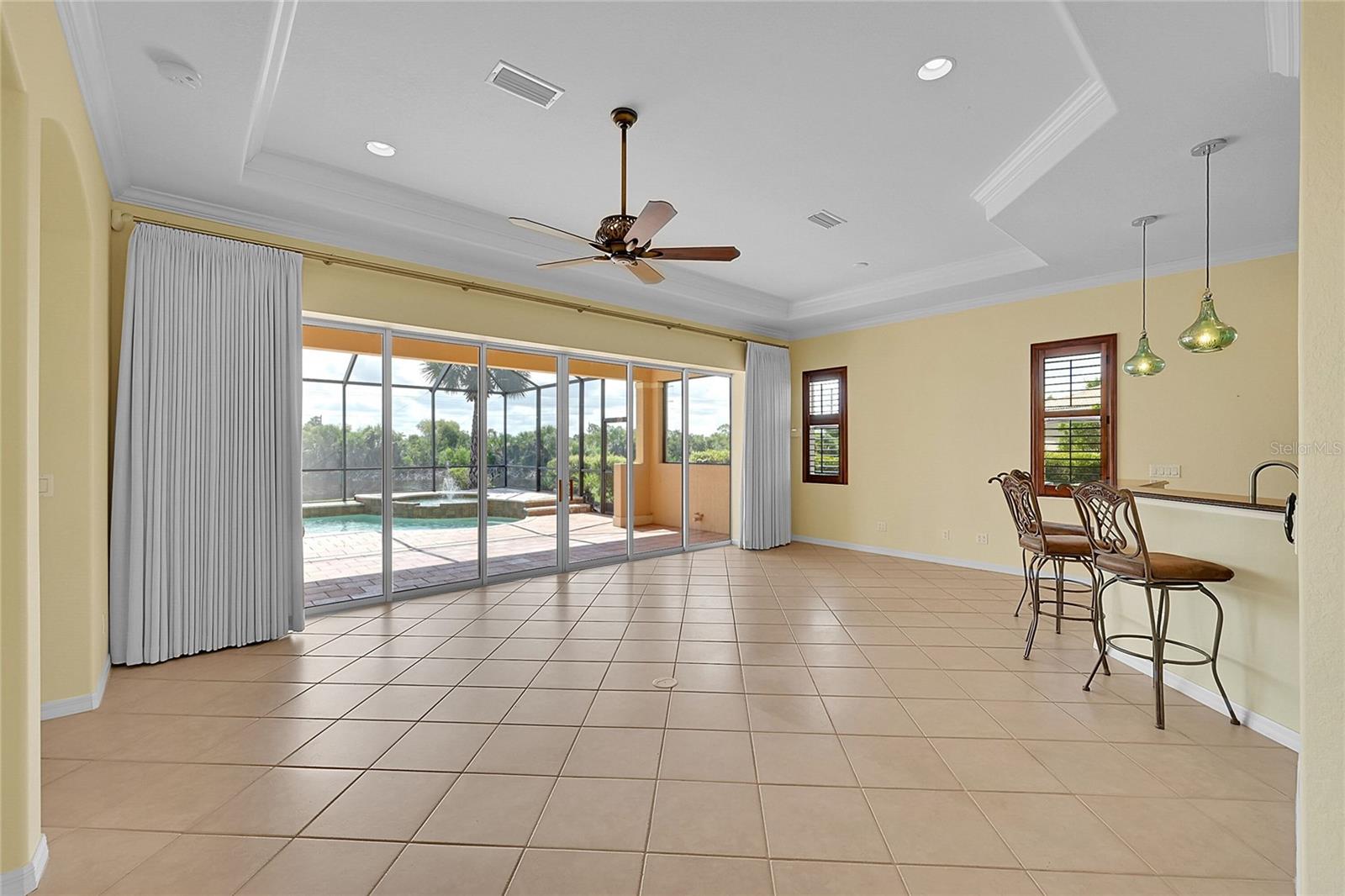 337 CIPRIANI WAY