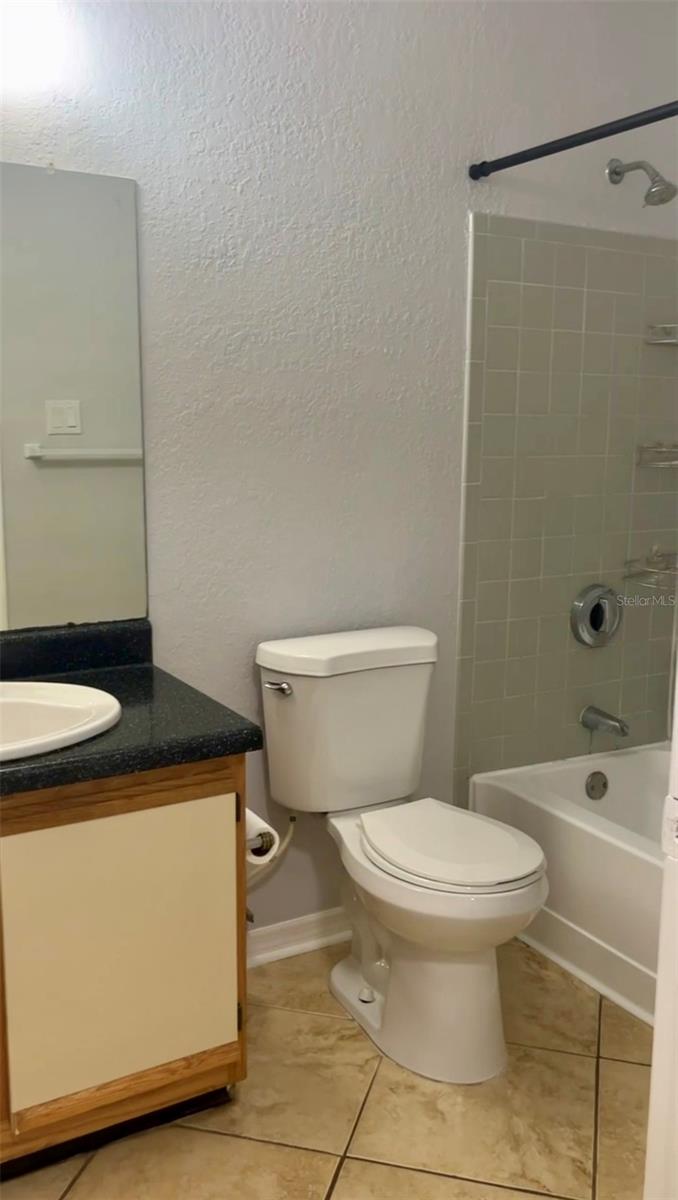 ITOPIA PRIVATE RESIDENCES CONDO - Residential Lease