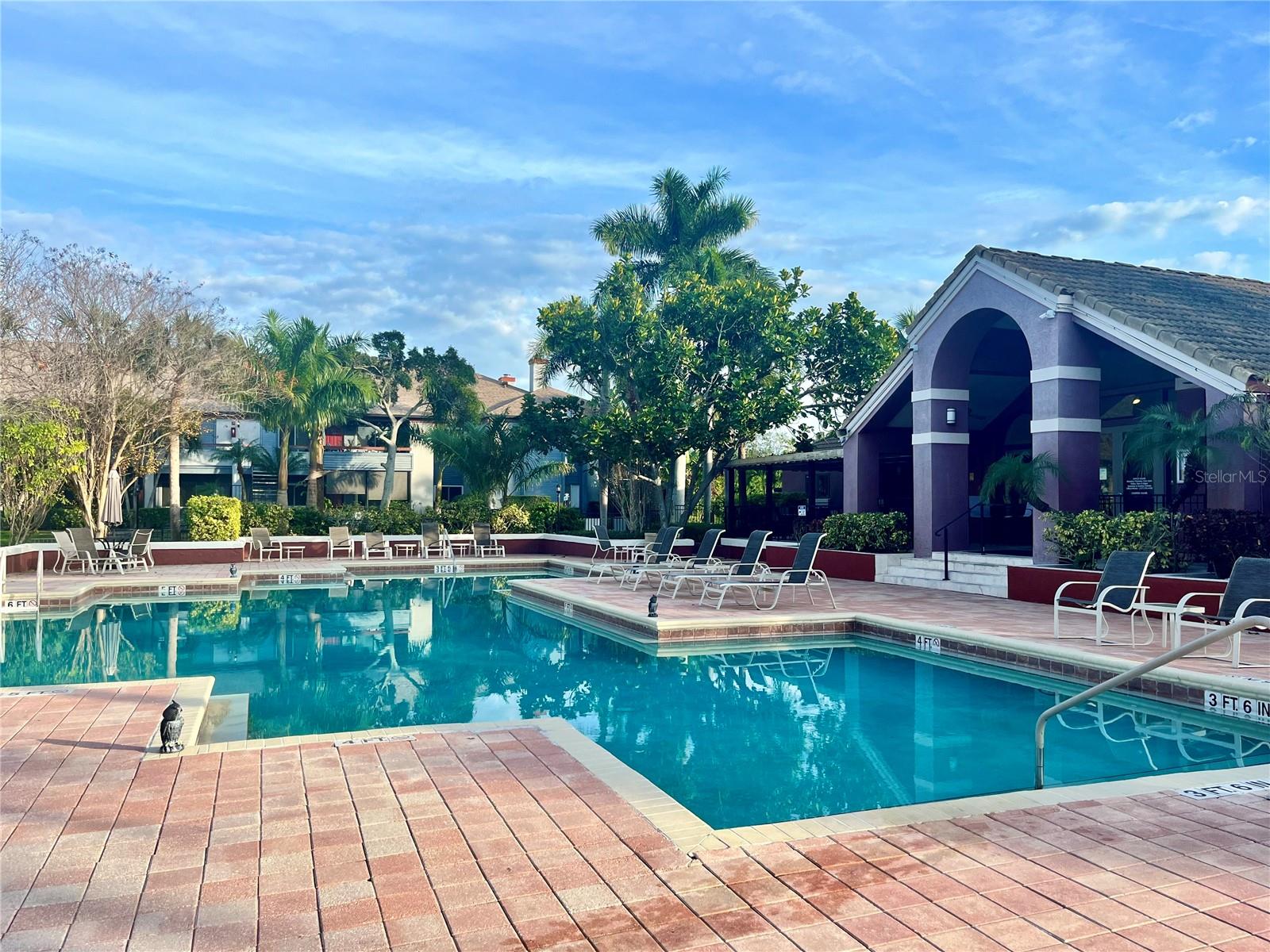 ITOPIA PRIVATE RESIDENCES CONDO - Residential Lease