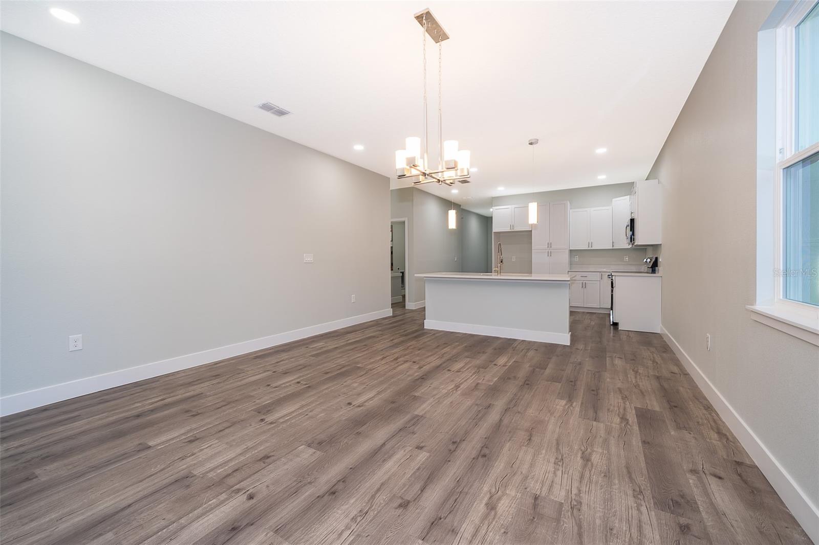 1104 GROVE MANOR DRIVE