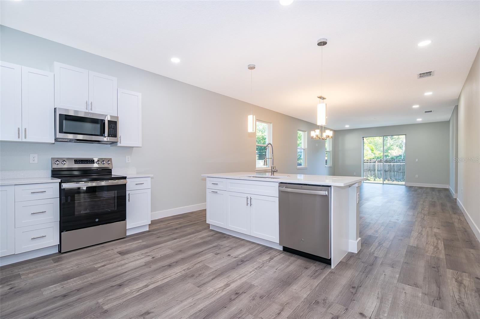 1104 GROVE MANOR DRIVE