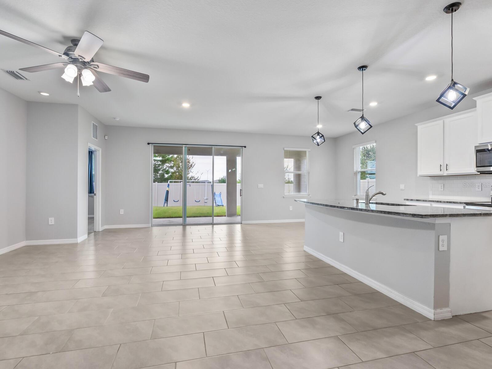 2092 MIDNIGHT PEARL DRIVE
