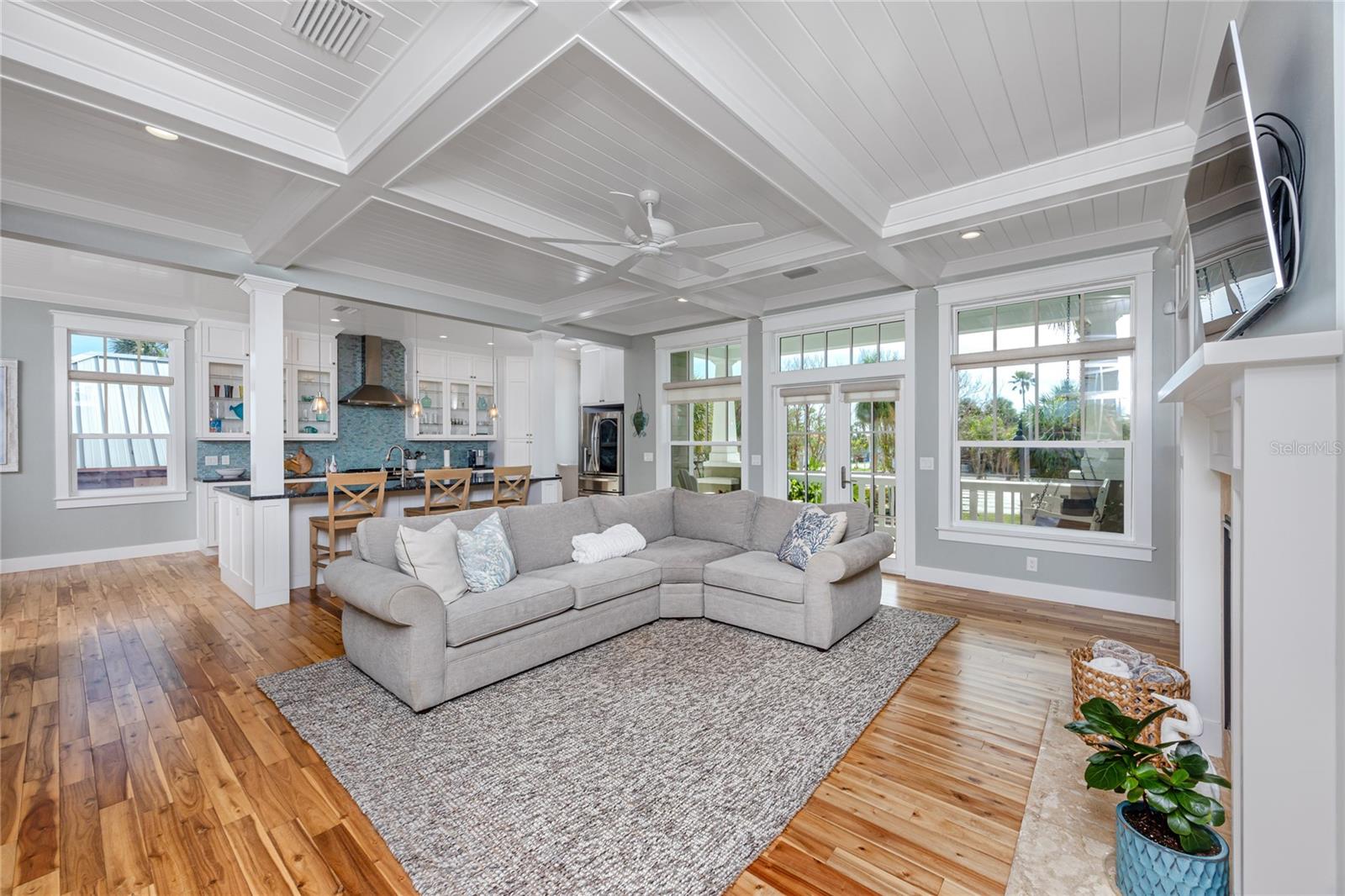 MOREY BEACH - Residential