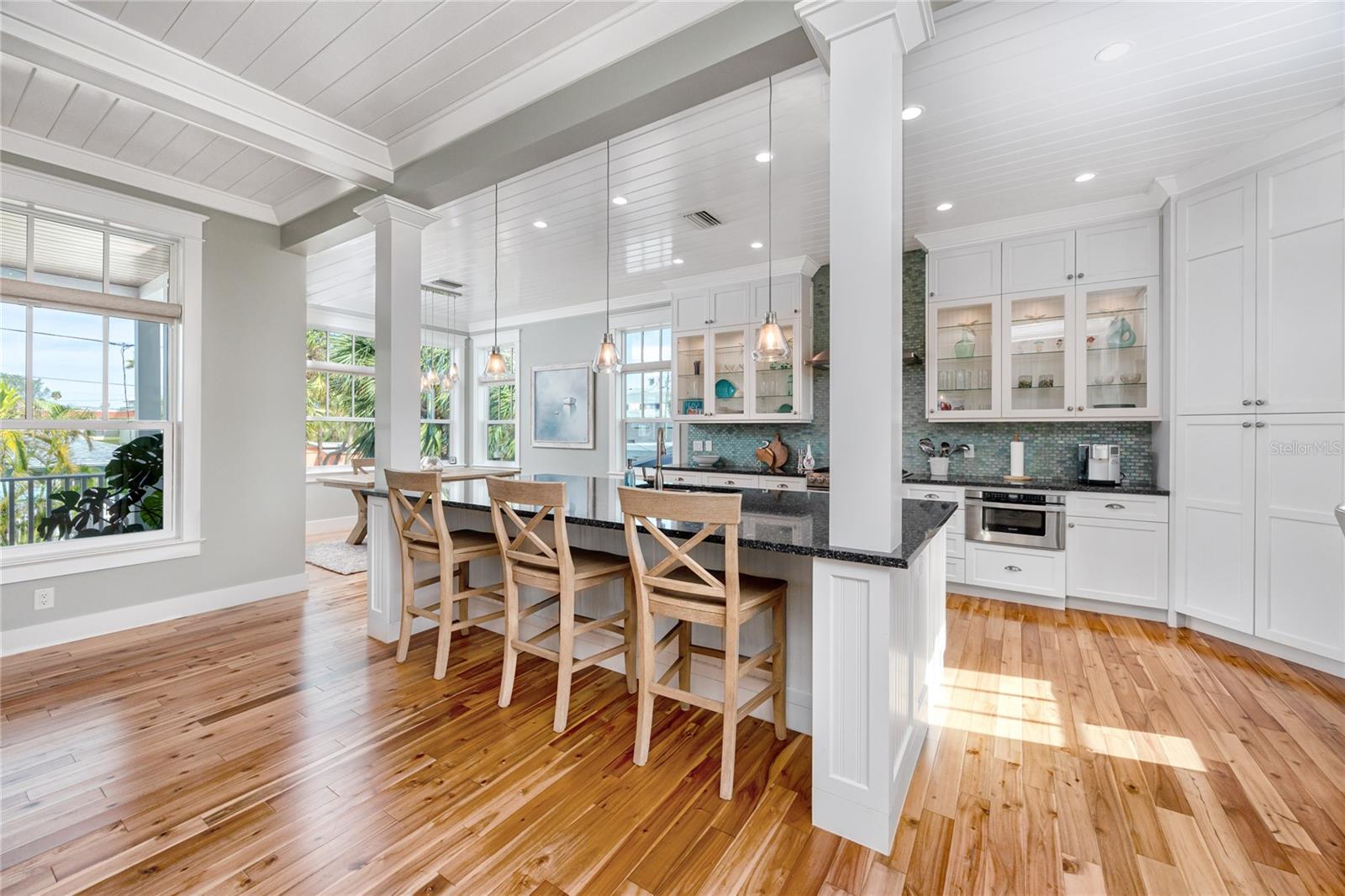 MOREY BEACH - Residential